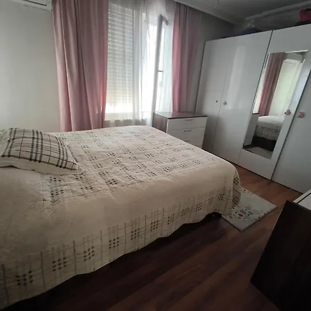 Konyaaltı Iki Odalı *