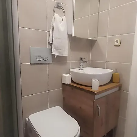 Konyaalti Iki Odali *
